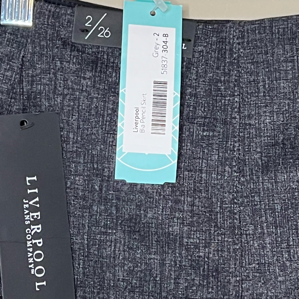 NWT Liverpool Jeans stretch pencil skirt - Picture 4 of 6